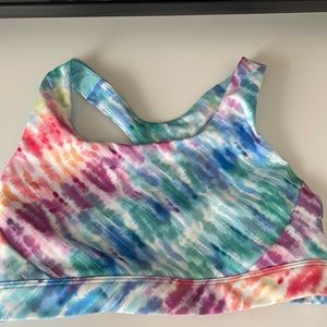 Athleta Ultimate Bra (D-DD) - Small